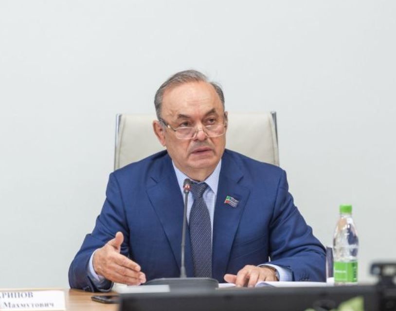 Әгъзам Гобәйдуллин: «Без – күпер салучы»