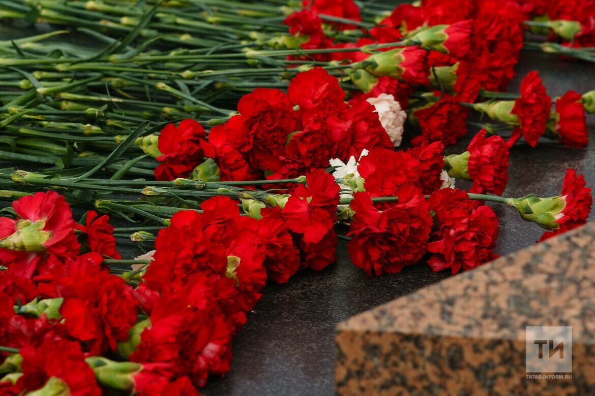 30 октябрь – Сәяси репрессия корбаннарын искә алу көне