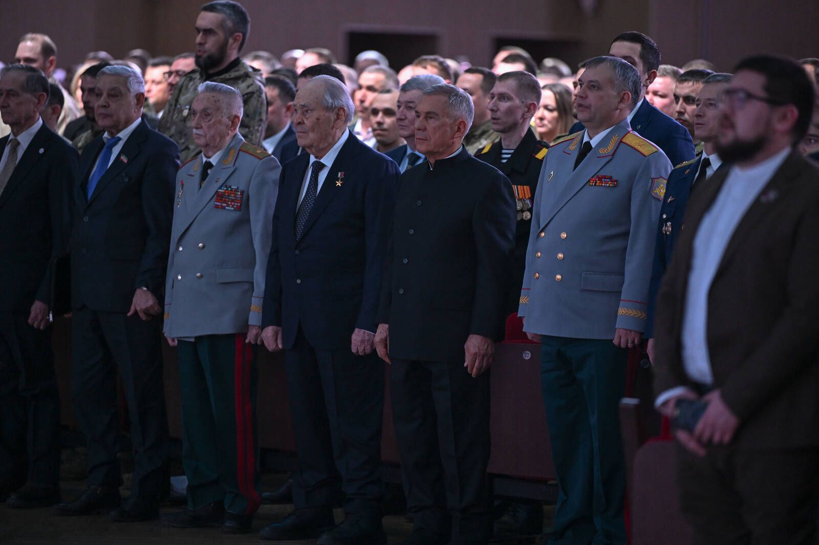 Рөстәм Миңнеханов: «Барлык яклаучыларыбызга тирән рәхмәтемне белдерәсем килә»