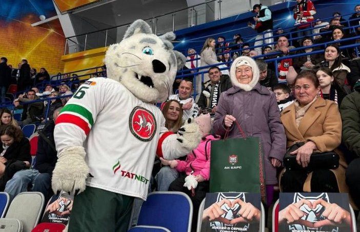 Җанатарлар: «Безнекеләр җиңсен дип, намаз укыйм»