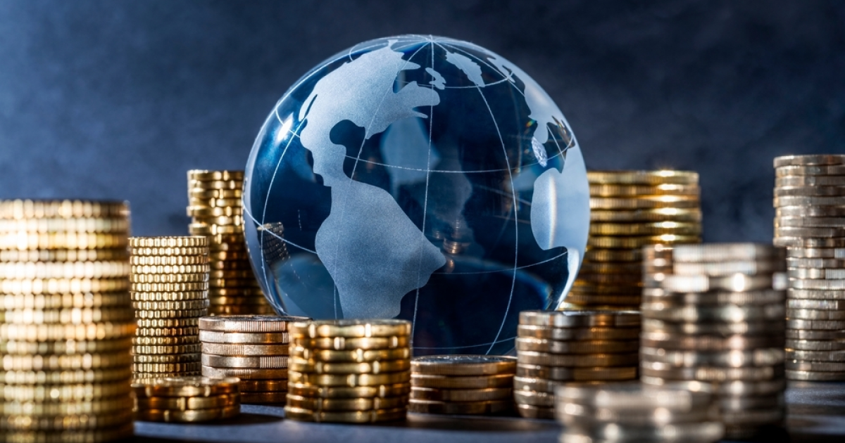 Нефть бәясе күтәрелә, бәяләр түбәнәя: глобаль икътисад ни хәлдә?