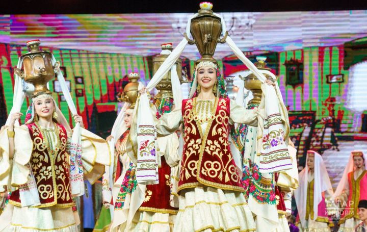 Җырлы-биюле тарих