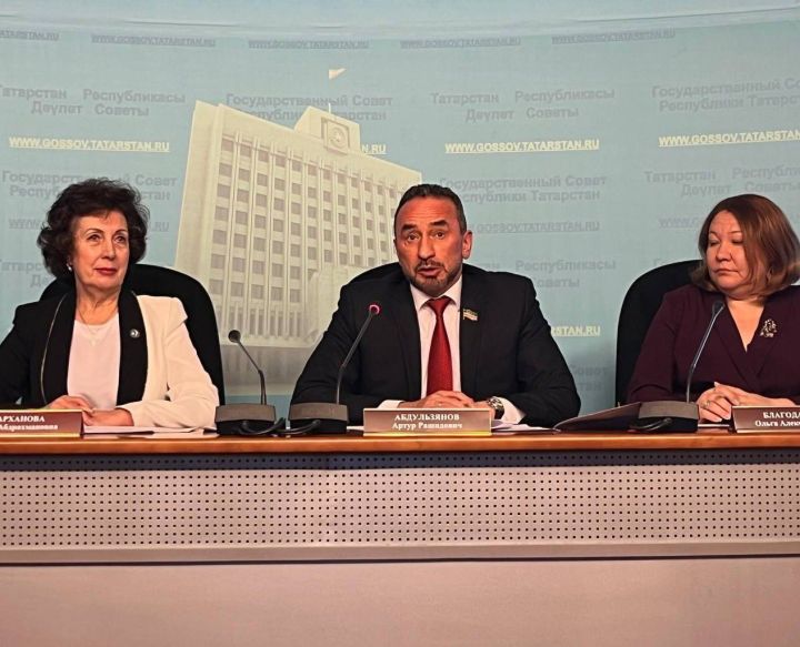 Артур Габделҗанов: «Халык белән эшләү беренче урында тора»