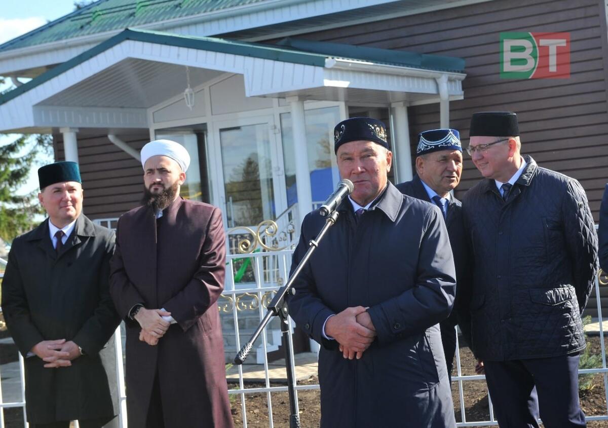 Яңа Дума авылында төзекләндерелгән мәчет ачылды: «Мәчете булган авыл – сөйкемле, матур авыл. Андый җирдә кешенең рухы чистарак була»