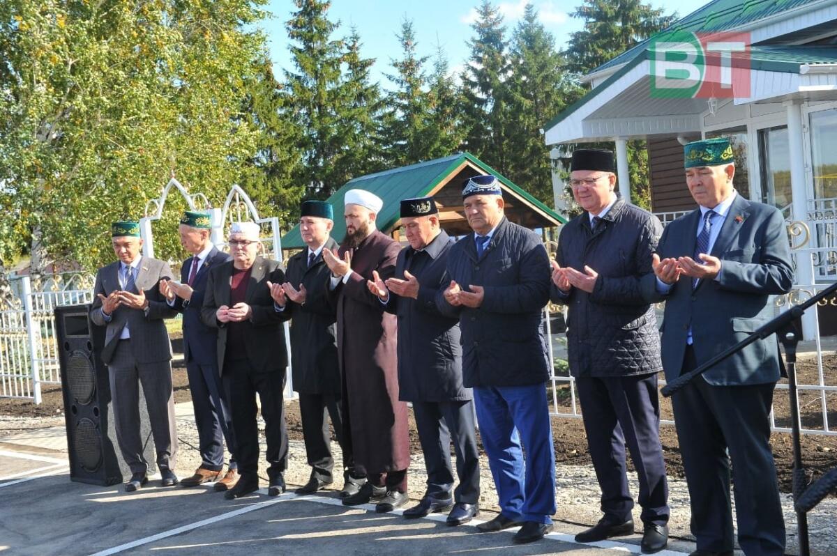 Яңа Дума авылында төзекләндерелгән мәчет ачылды: «Мәчете булган авыл – сөйкемле, матур авыл. Андый җирдә кешенең рухы чистарак була»