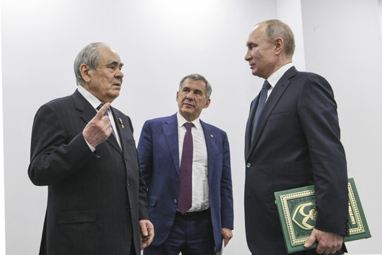 Минтимер Шәймиев тормышыннан ФОТОМИЗГЕЛЛӘР