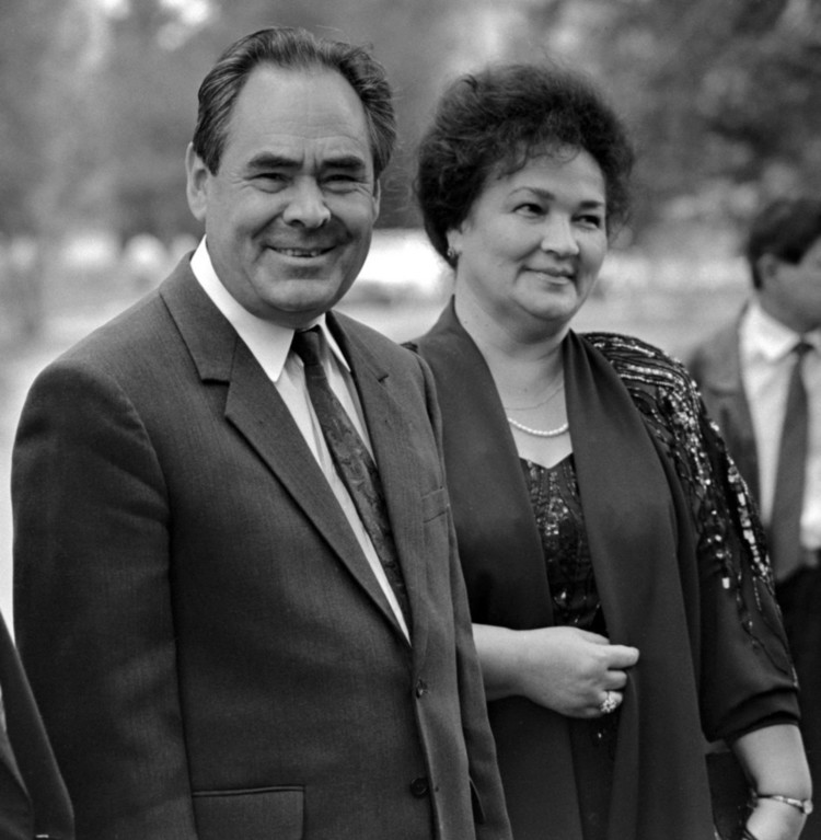 Минтимер Шәймиев тормышыннан ФОТОМИЗГЕЛЛӘР