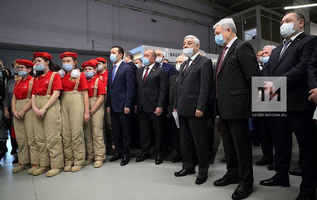 Яңа тормышның 30 елы: Казанда Минтимер Шәймиевкә багышланган интерактив күргәзмә ачылды