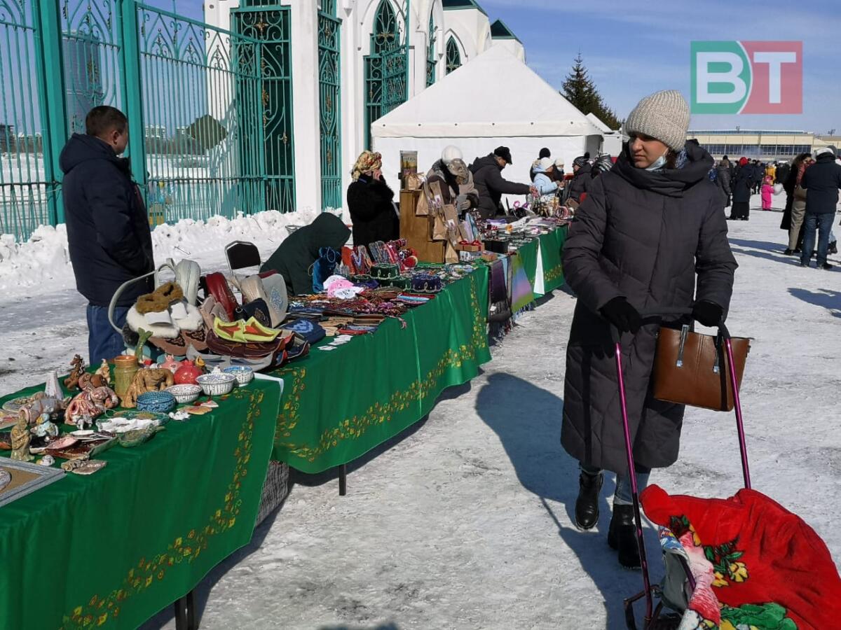 Казанда Нәүрүзне бәйрәм иттеләр (ФОТОРЕПОРТАЖ)