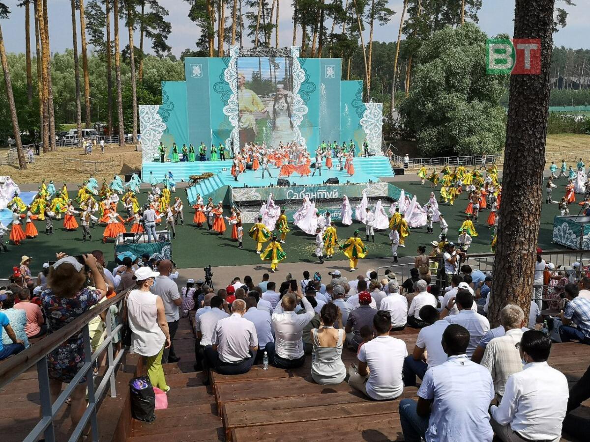 Аккош күлендә узган Сабантуйдан ФОТОРЕПОРТАЖ