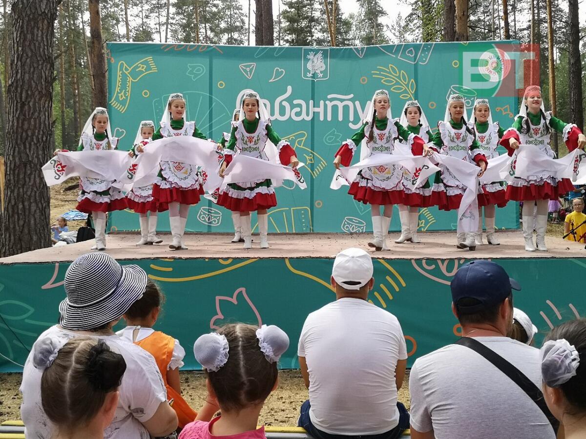 Аккош күлендә узган Сабантуйдан ФОТОРЕПОРТАЖ