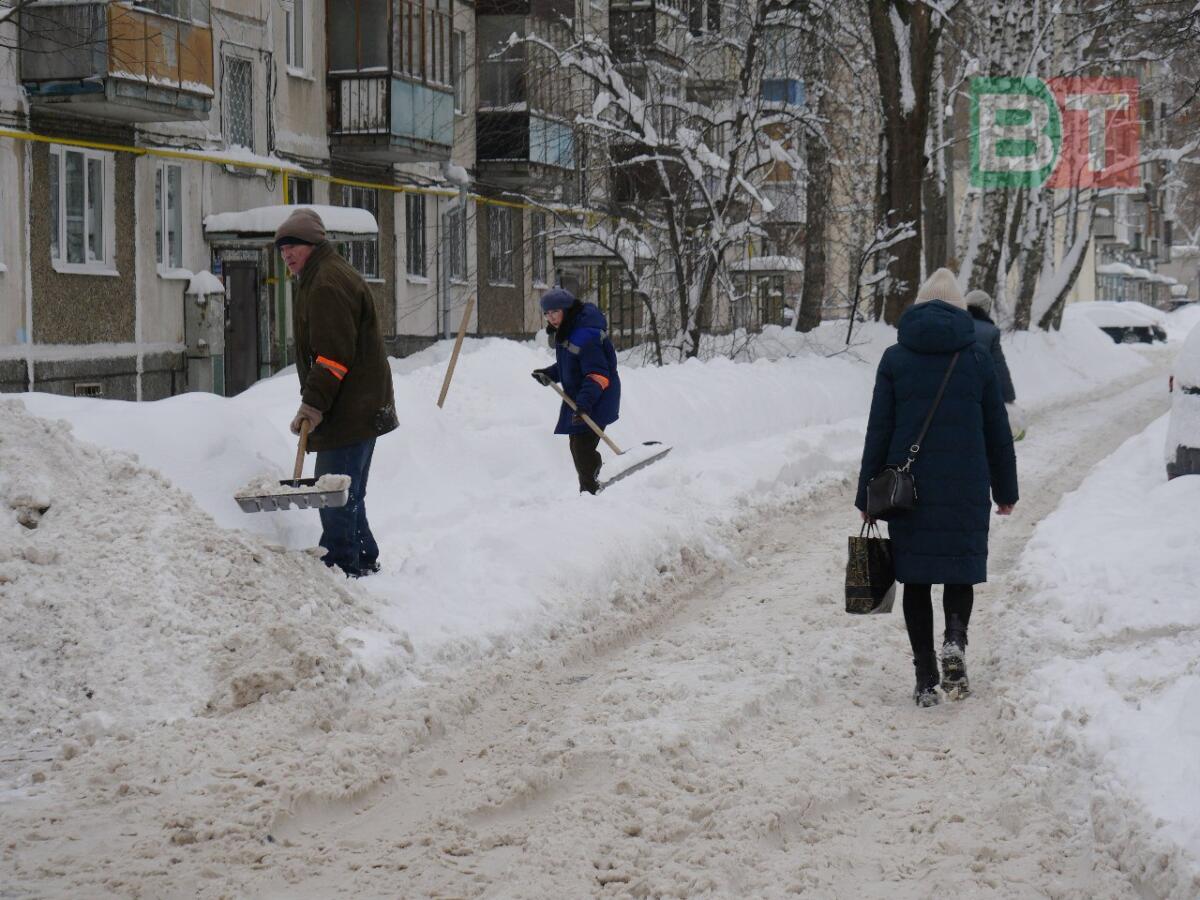Казанда карның бер айлык нормасы яуды (ФОТОРЕПОРТАЖ)