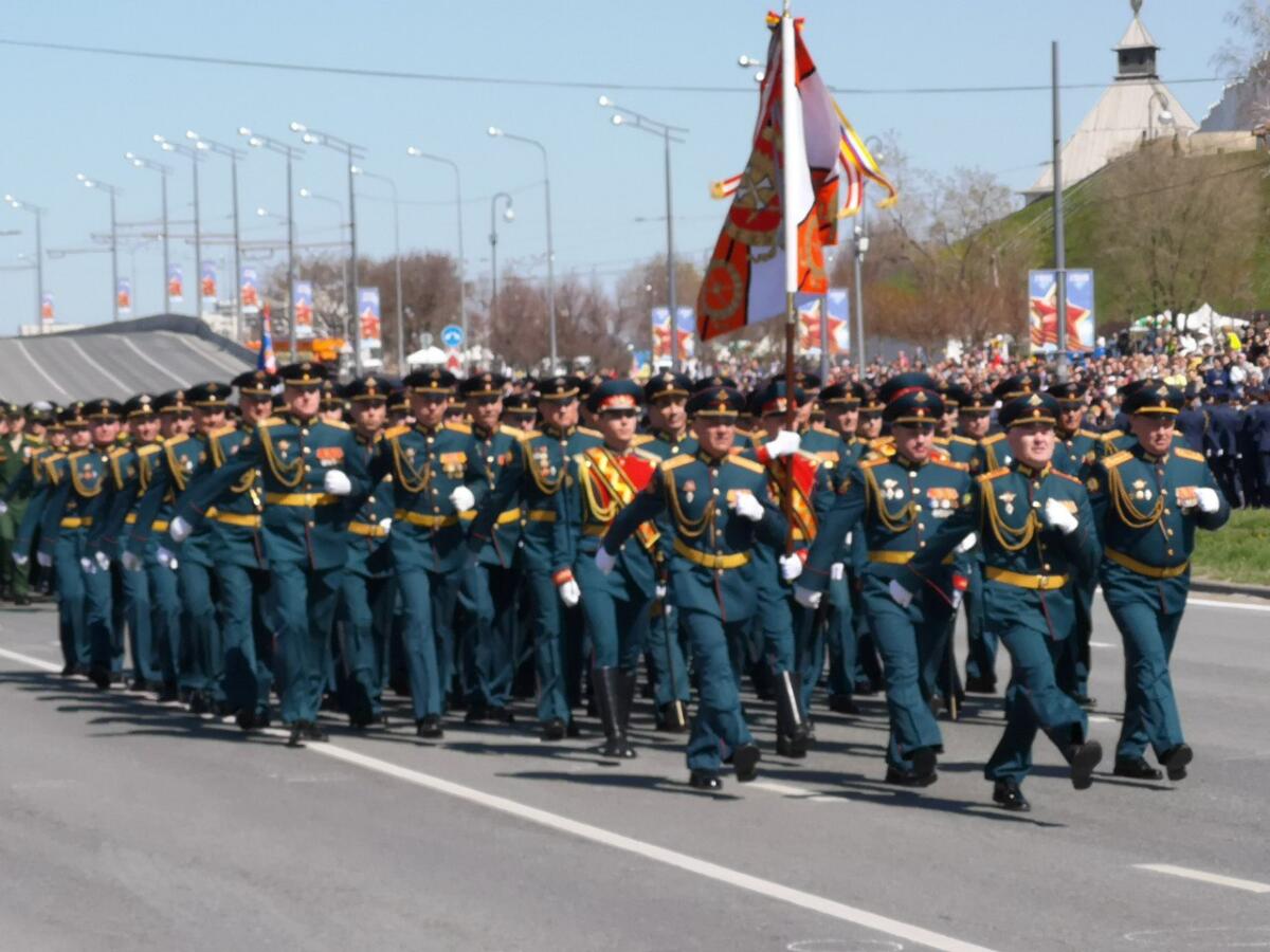 Казанда узган Җиңү парадыннан ФОТОРЕПОРТАЖ