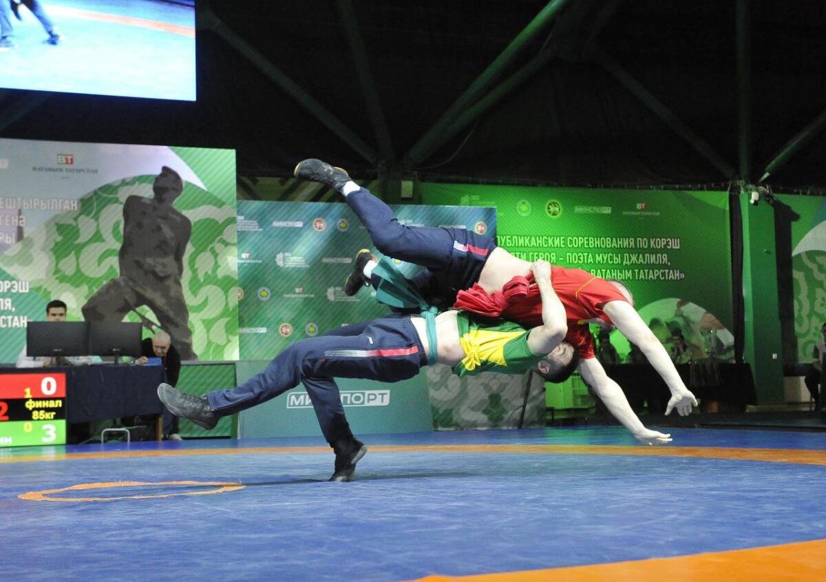 Муса Җәлил истәлегенә көрәш турнирының ФИНАЛ УЕННАРЫННАН ФОТОРЕПОРТАЖ
