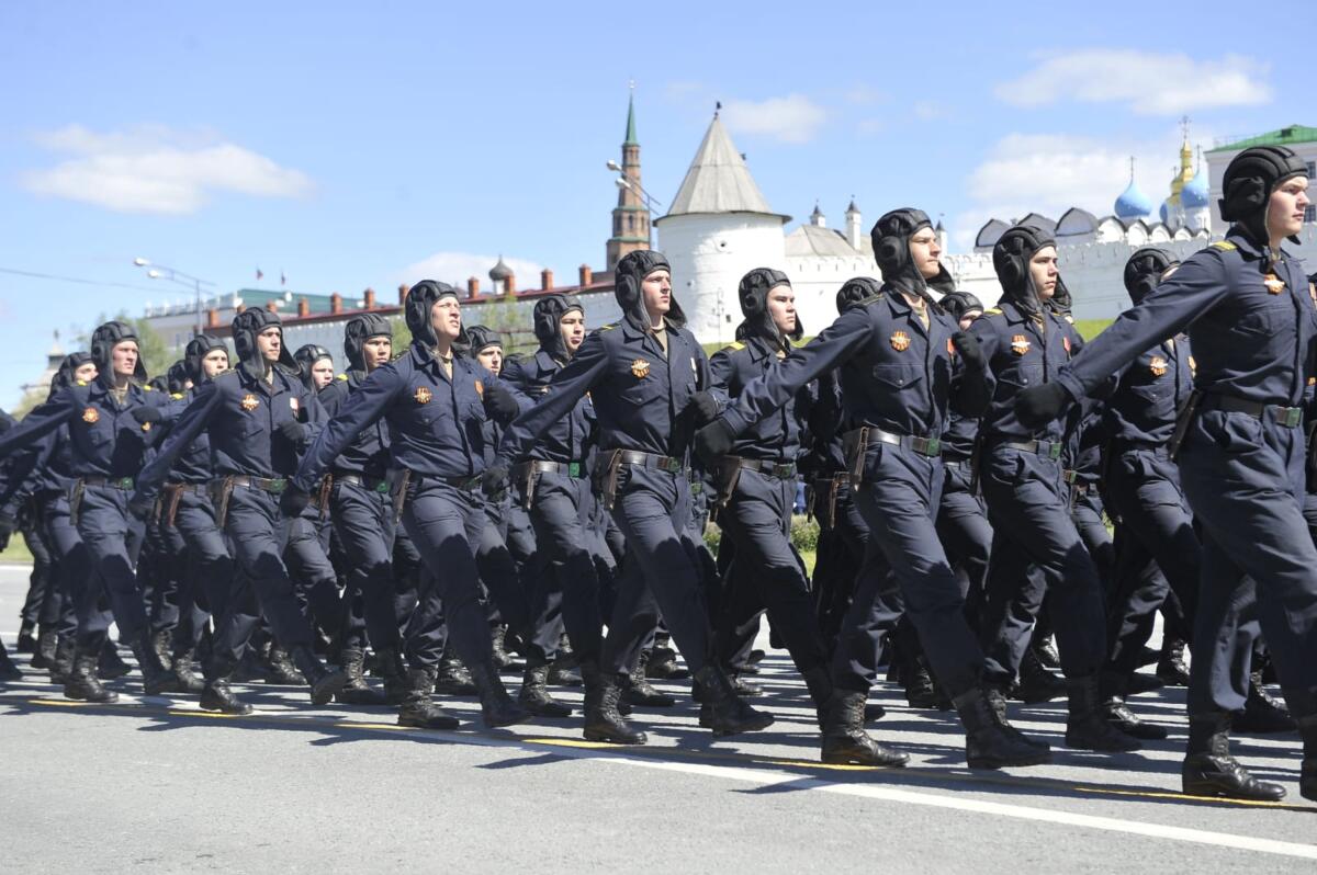 Казанда узган Җиңү бәйрәменнән ФОТОРЕПОРТАЖ