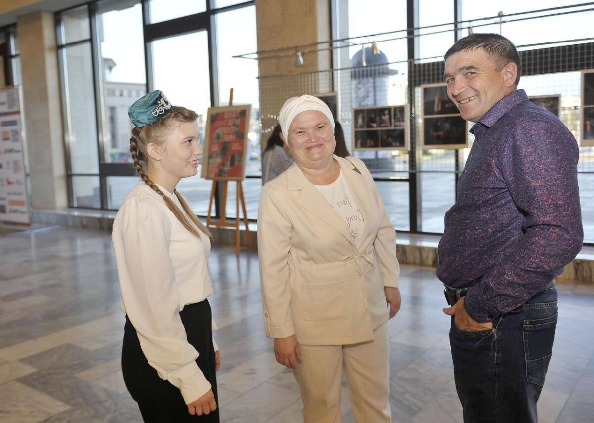 "Безгә килеп күрегез!" бәйгесендә җиңүчеләрне бүләкләү тантанасы (ФОТОРЕПОРТАЖ)