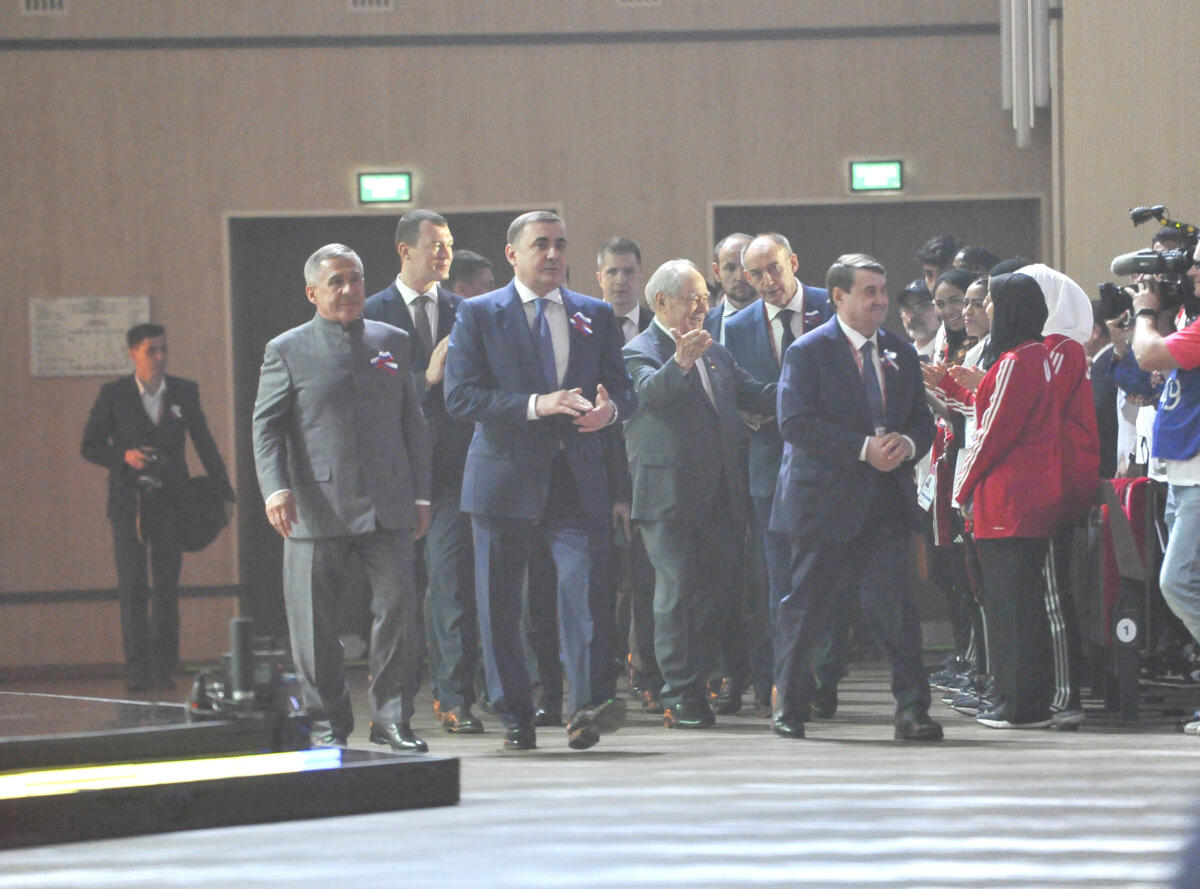 БРИКС уеннарының ачылыш тантанасыннан ФОТОРЕПОРТАЖ