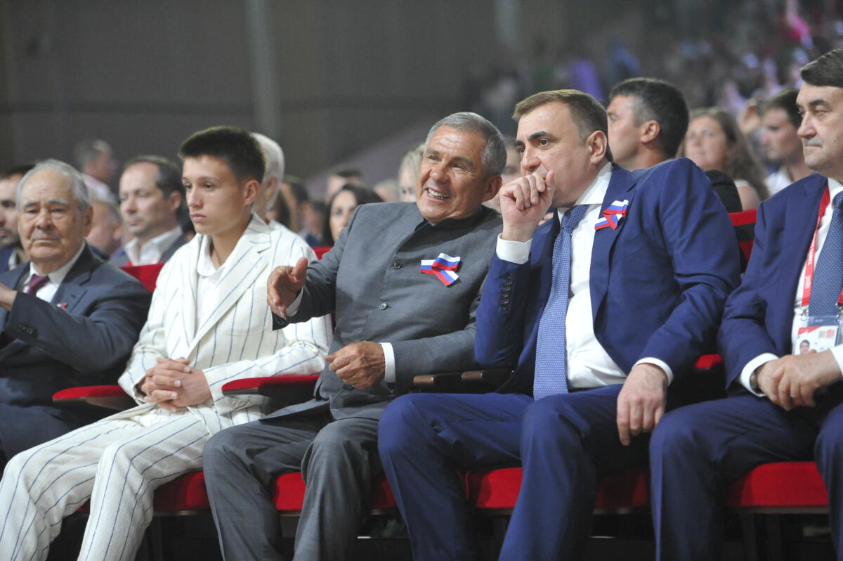 БРИКС уеннарының ачылыш тантанасыннан ФОТОРЕПОРТАЖ