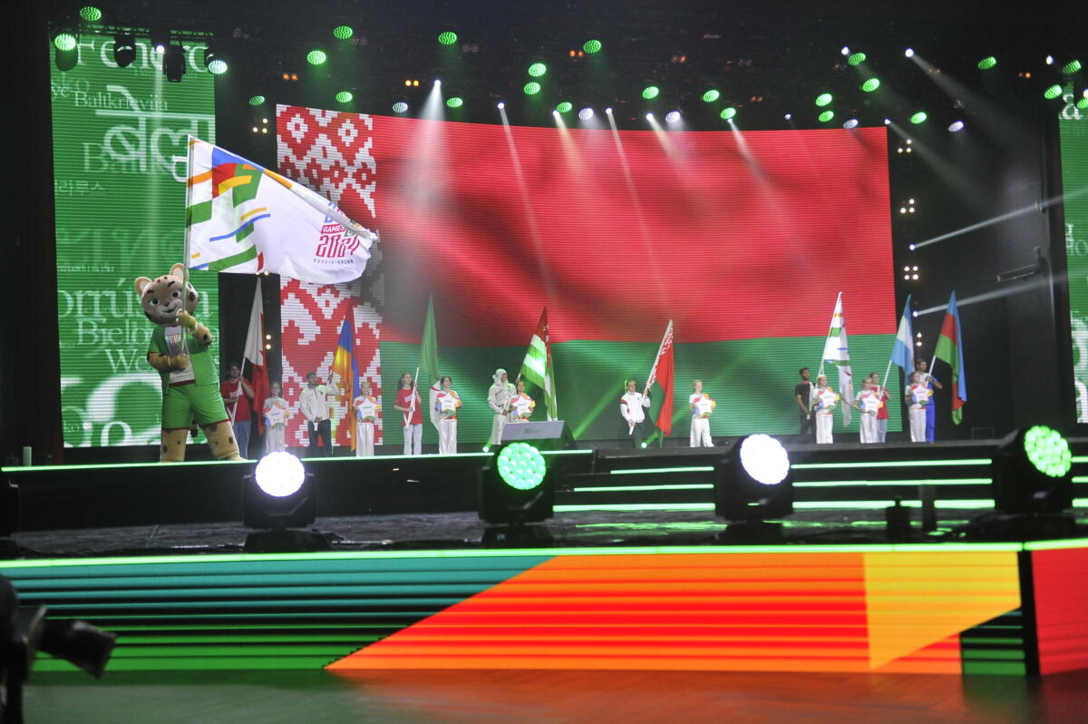 БРИКС уеннарының ачылыш тантанасыннан ФОТОРЕПОРТАЖ