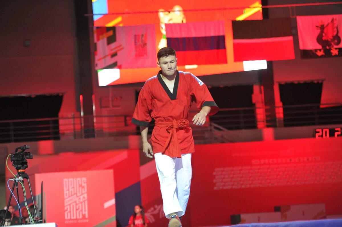 БРИКС уеннарындагы көрәш ярышыннан фоторепортаж