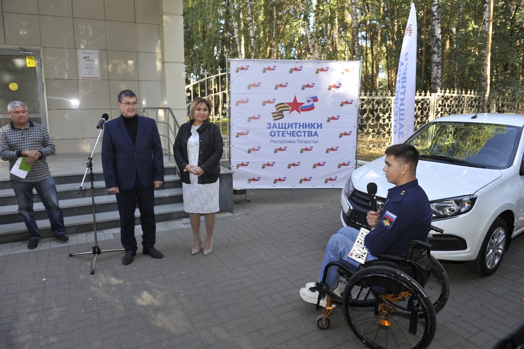 СВО ветеранына машина тапшырудан ФОТОРЕПОРТАЖ