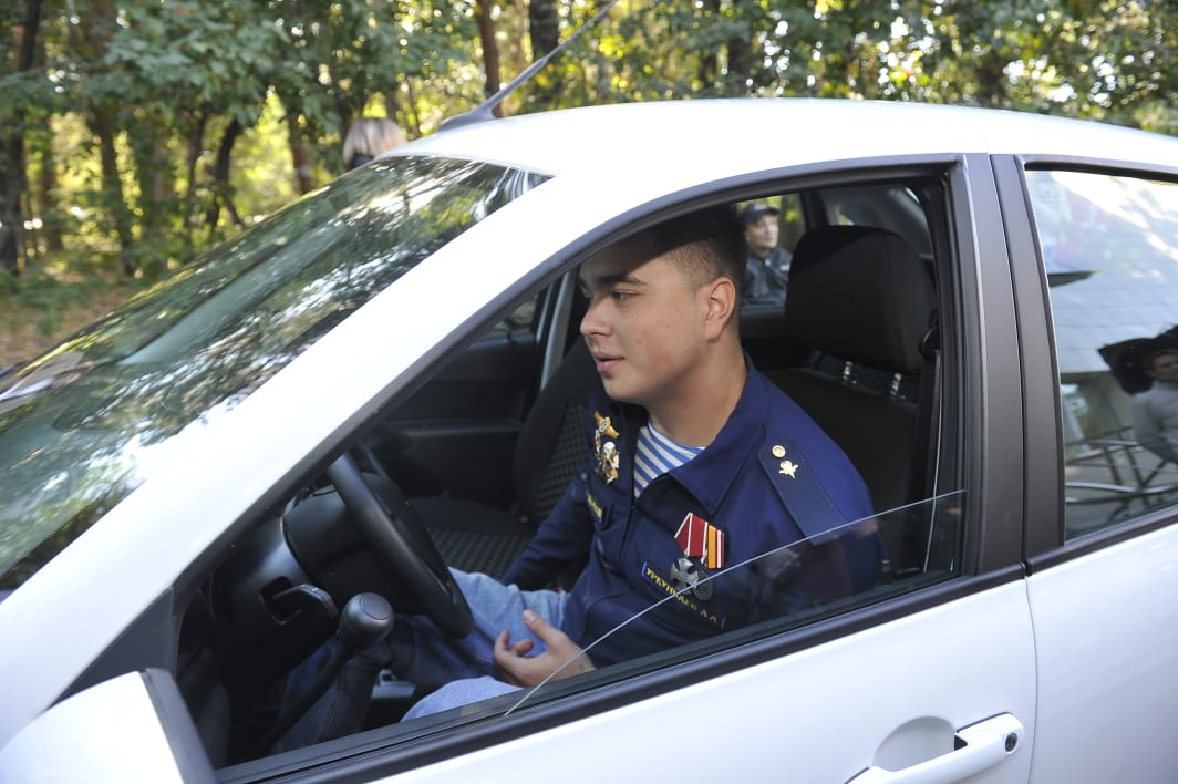 СВО ветеранына машина тапшырудан ФОТОРЕПОРТАЖ