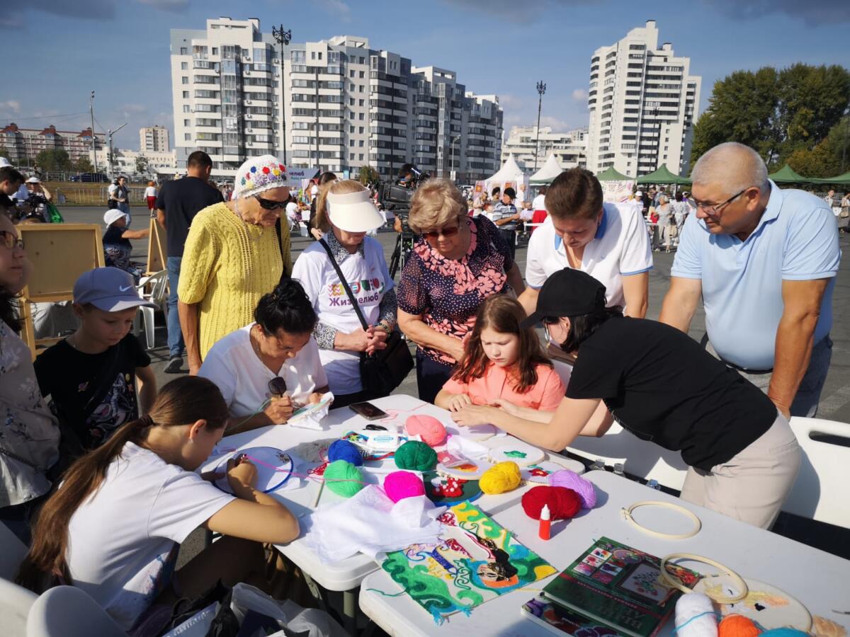 Казанда сайлау уңаеннан бәйрәм чаралары (ФОТОРЕПОРТАЖ)