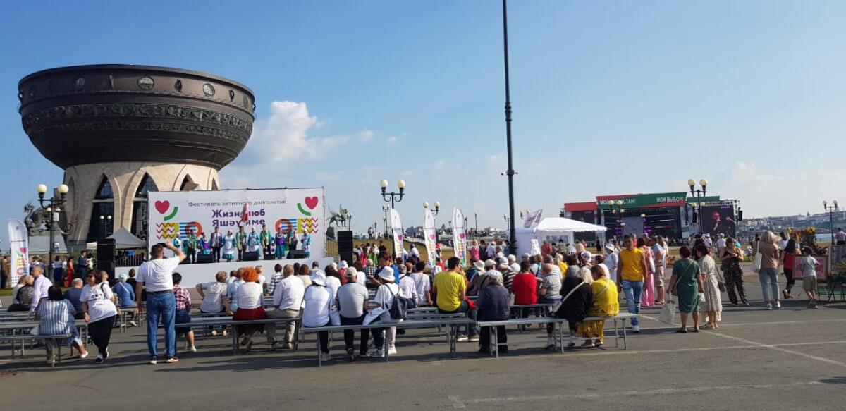 Казанда сайлау уңаеннан бәйрәм чаралары (ФОТОРЕПОРТАЖ)