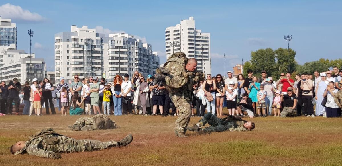 Казанда сайлау уңаеннан бәйрәм чаралары (ФОТОРЕПОРТАЖ)