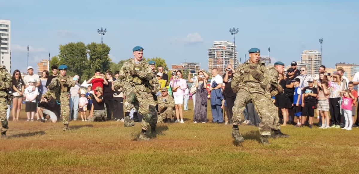 Казанда сайлау уңаеннан бәйрәм чаралары (ФОТОРЕПОРТАЖ)