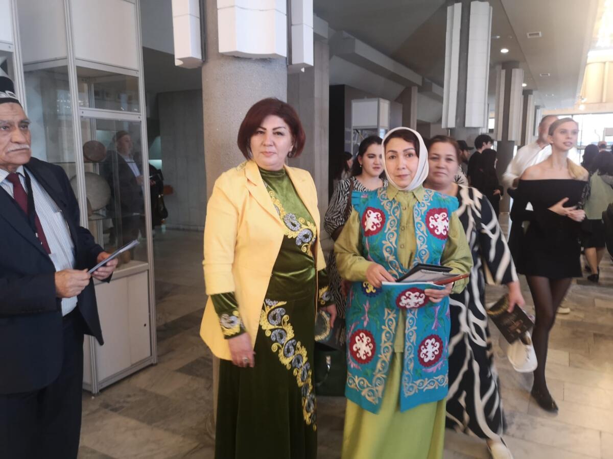 Таҗикстан Республикасы мәдәнияте көннәренә багышланган концерттан ФОТОРЕПОРТАЖ