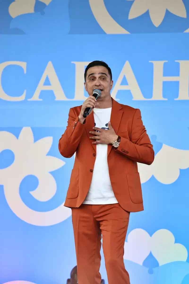 Казан Сабан туе кысаларында ипподромда уздырылган ат чабышларыннан ФОТОРЕПОРТАЖ