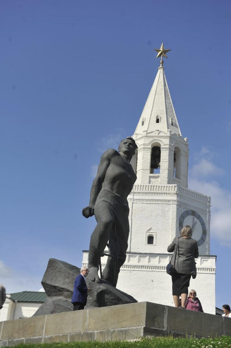 Җәлил һәм җәлилчеләрне искә алу чарасыннан ФОТОРЕПОРТАЖ