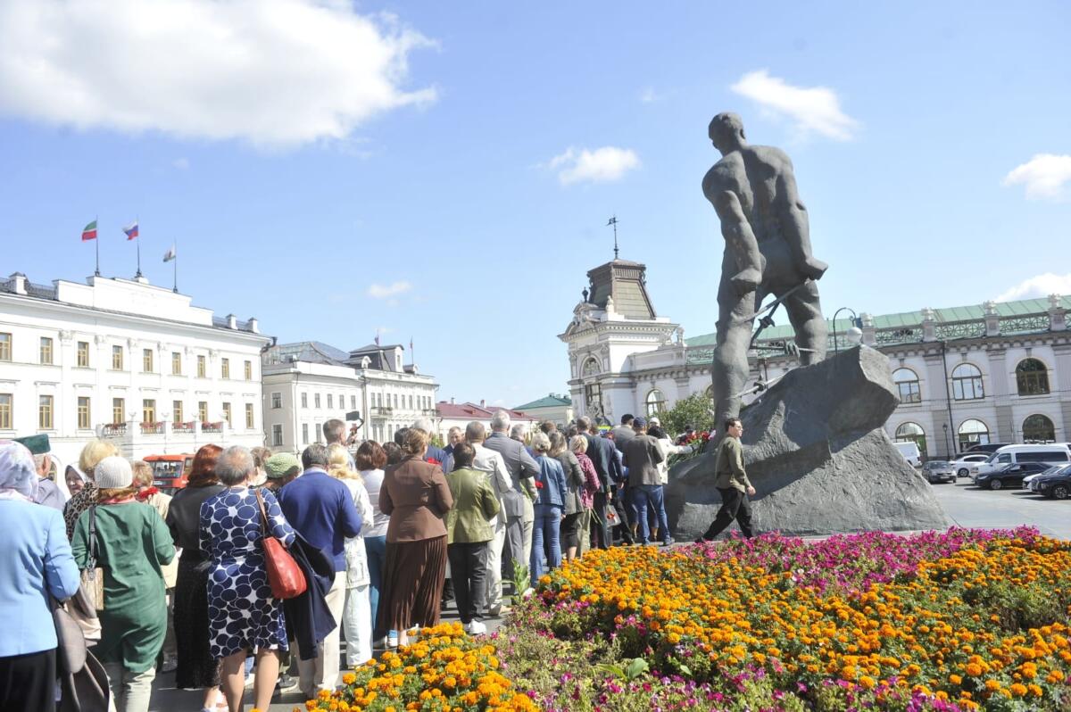 Җәлил һәм җәлилчеләрне искә алу чарасыннан ФОТОРЕПОРТАЖ