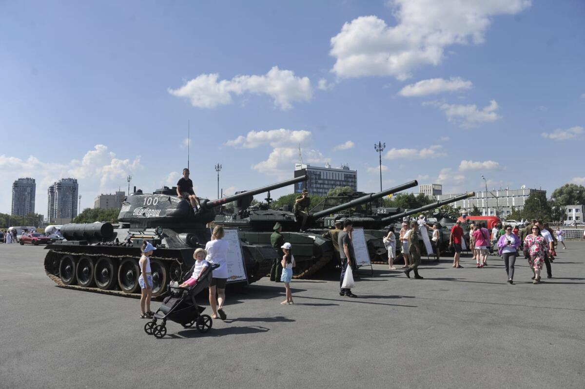«Мин күкне сайлыйм» авиация бәйрәменнән ФОТОРЕПОРТАЖ