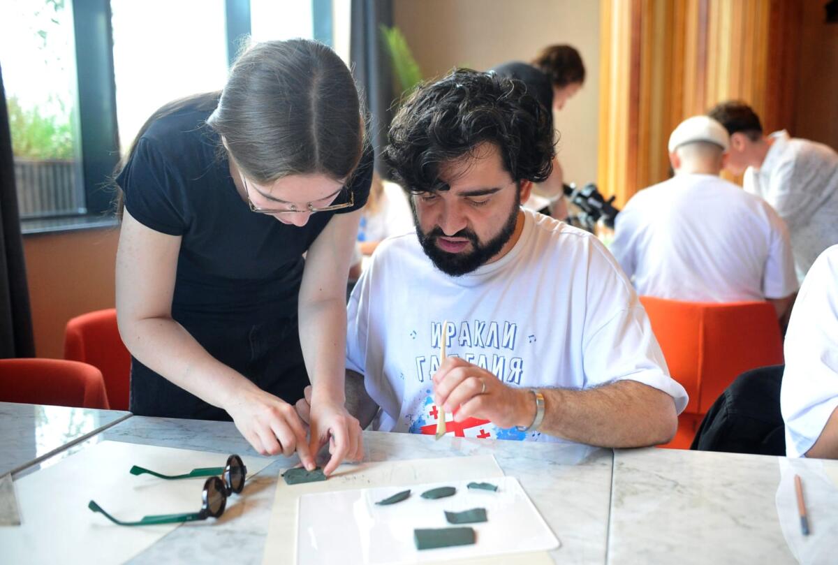 «Новая волна – 2025» финалистларының конкурсның барельефын ясау чарасыннан фоторепортаж