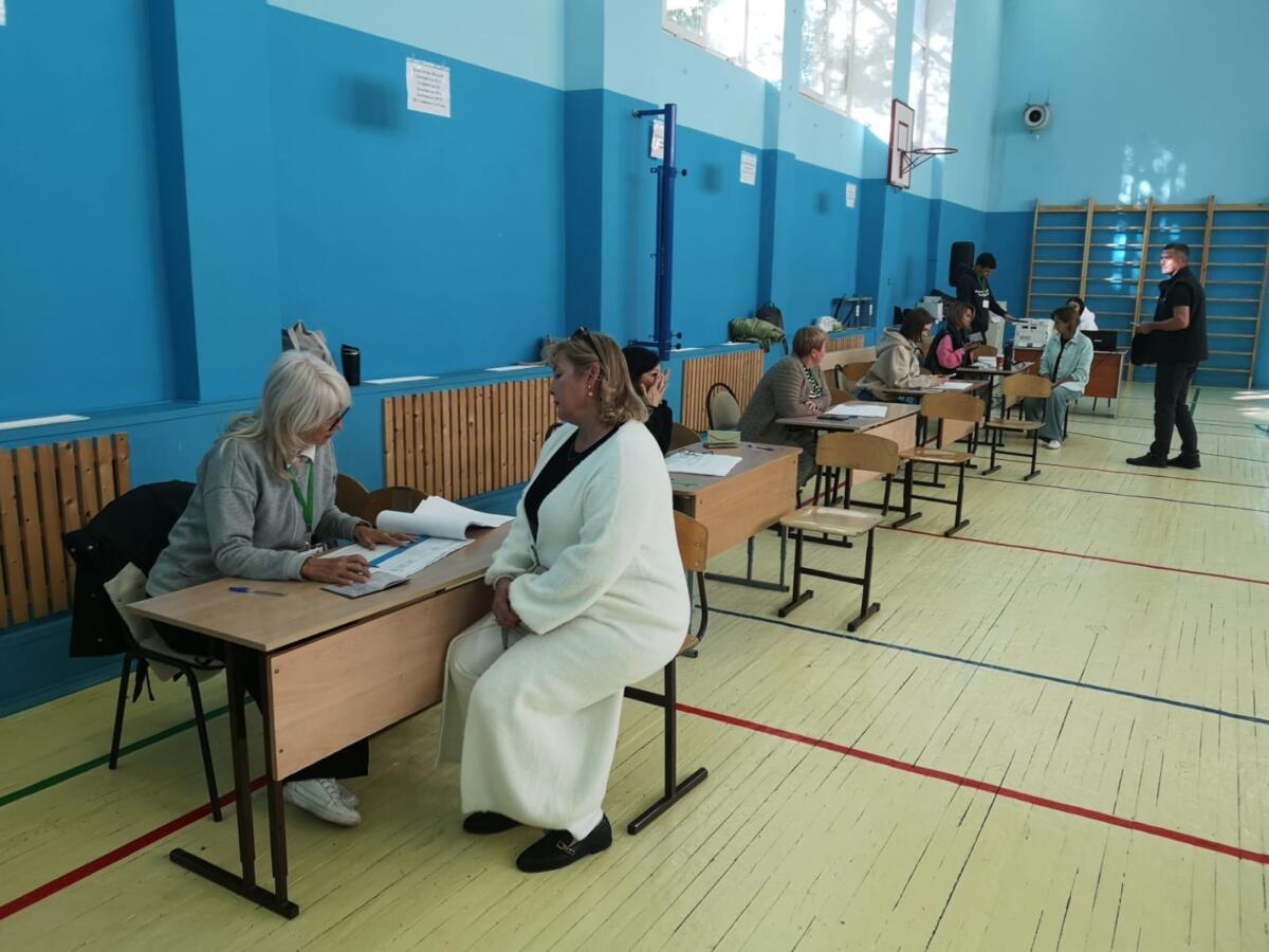 Бердәм сайлау көненнән ФОТОРЕПОРТАЖ