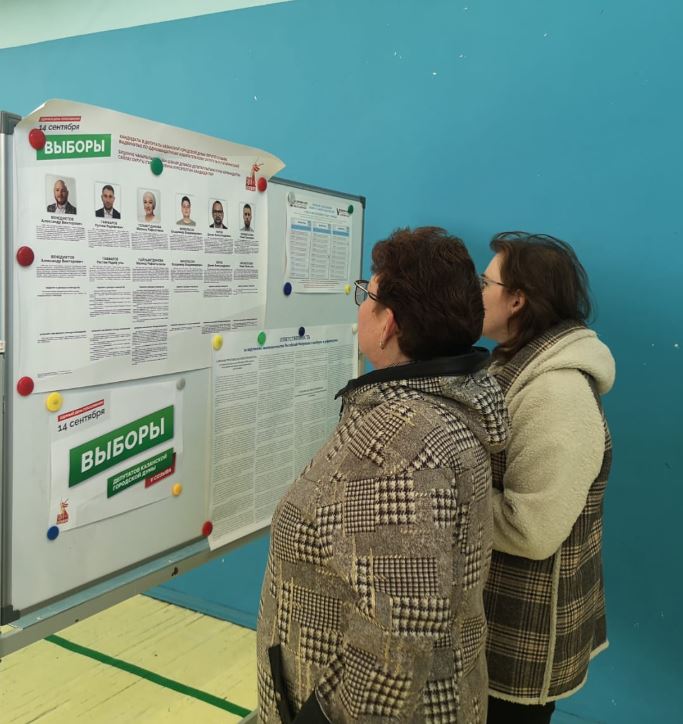 Бердәм сайлау көненнән ФОТОРЕПОРТАЖ