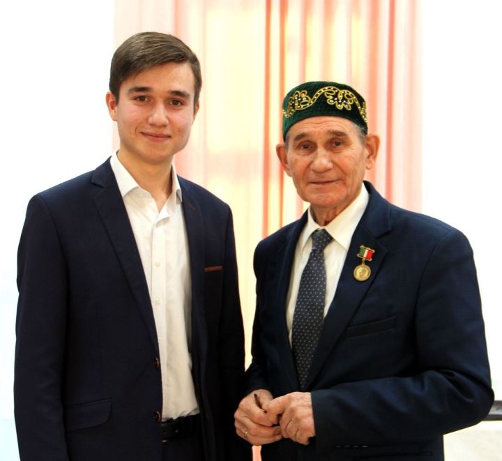 Рөстәм Егоров: «Син Миңгол абыйга охшаган, диләр»