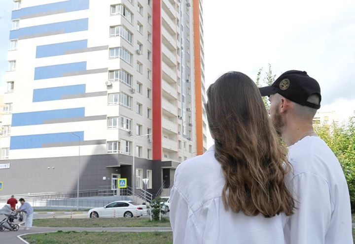 Өйләнү турында сөйләнү: яшьләрне әти-әни булырга өйрәтмәкчеләр