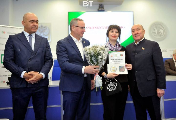 Бабайлар эзеннән: «Ватан хакына» иҗади бәйгесенең җиңүчеләрен бүләкләдек