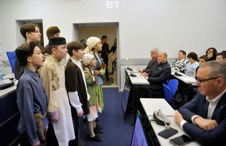 Бабайлар эзеннән: «Ватан хакына» иҗади бәйгесенең җиңүчеләрен бүләкләдек