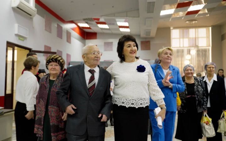 Шушы түгелмени бәхет?! Арча педагогика көллиятенә – 95 ел