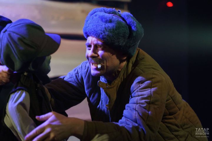 Язмыштан узмыш бармы? Ике татар егете Шолохов әсәре буенча спектакль тәкъдим итте