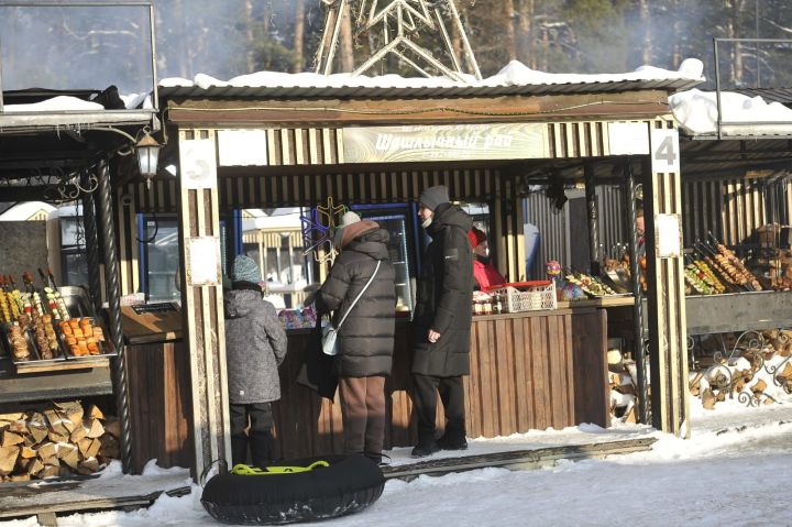 Аккош күле буенда халык актив ял итә (ФОТОРЕПОРТАЖ)