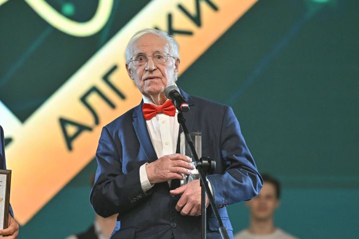 Галим Кев Салихов:  «Теләгем –120 яшькә кадәр  фән белән шөгыльләнү»