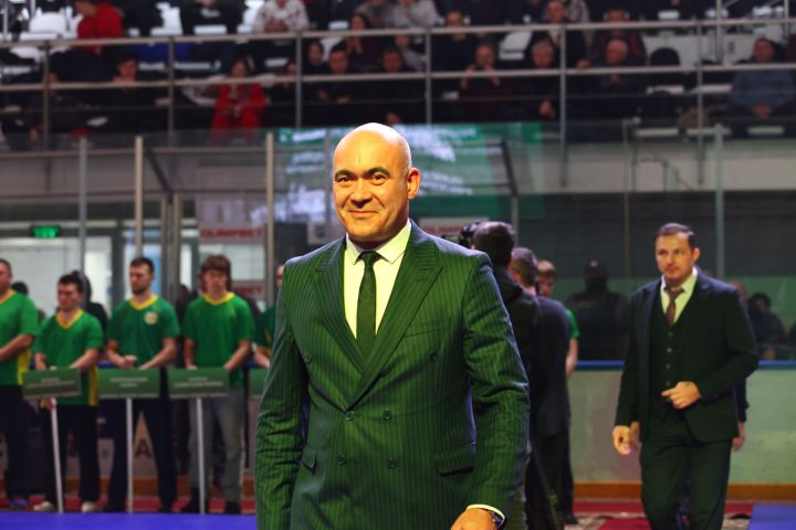 Муса Җәлил истәлегенә «ВТ» гамәлгә куйган көрәш турнирының беренче көне