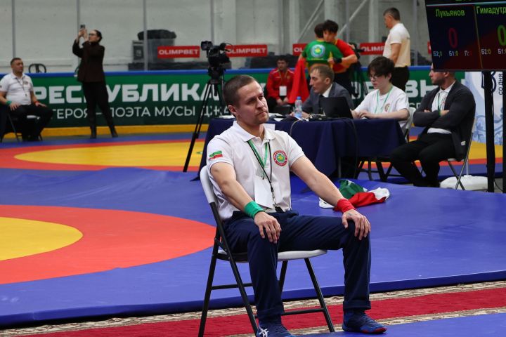 Муса Җәлил истәлегенә «ВТ» гамәлгә куйган көрәш турнирының беренче көне