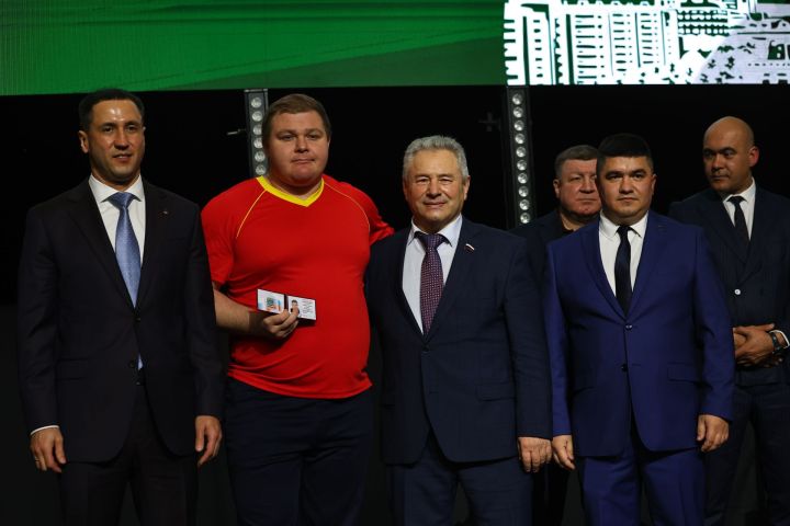 Муса Җәлил истәлегенә «ВТ» гамәлгә куйган көрәш турнирының беренче көне