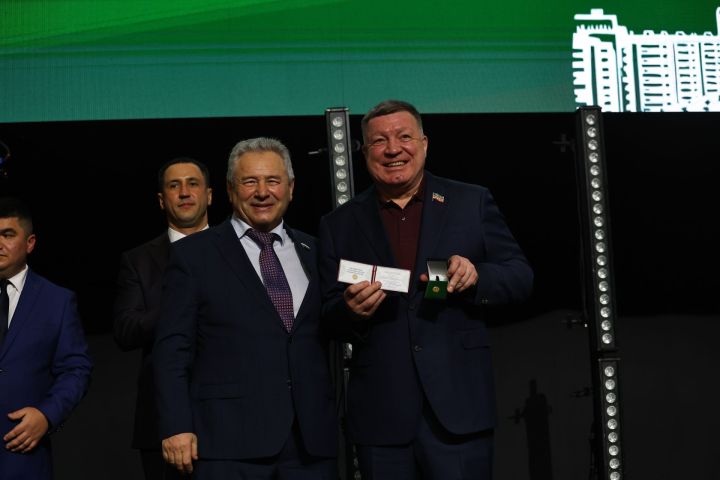 Муса Җәлил истәлегенә «ВТ» гамәлгә куйган көрәш турнирының беренче көне